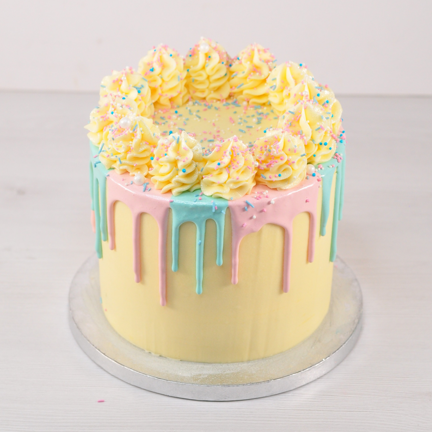 Gender Reveal Cake