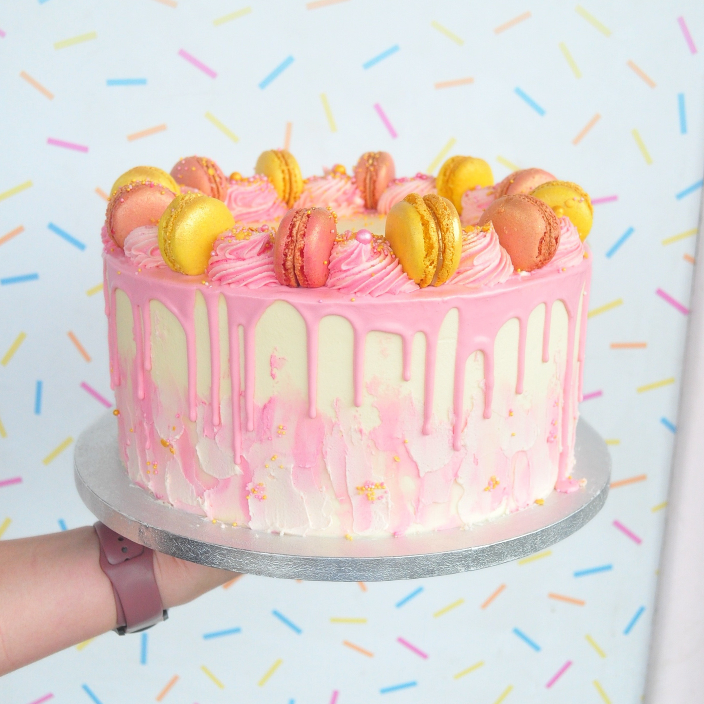 Pretty Mac Cake